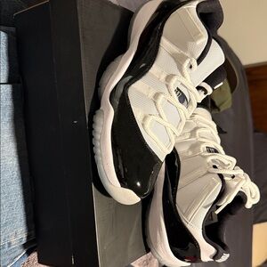 Jordan Athletic Shoes Black and White